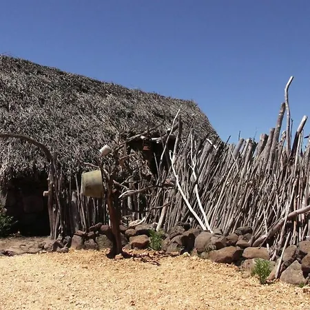 Hotel Ovile Juanne Loddo 3*