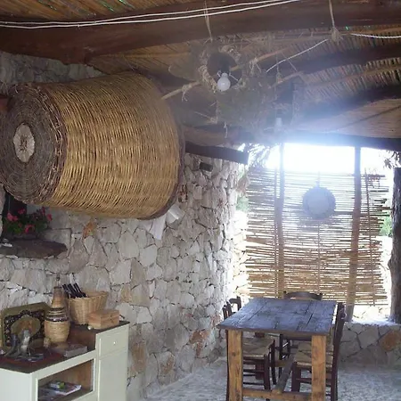 فندق Ovile Juanne Loddo 3*