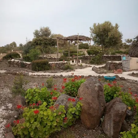 Ovile Juanne Loddo Hotel 3*