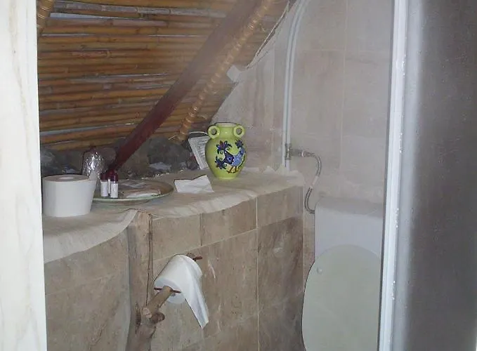 Otel Ovile Juanne Loddo