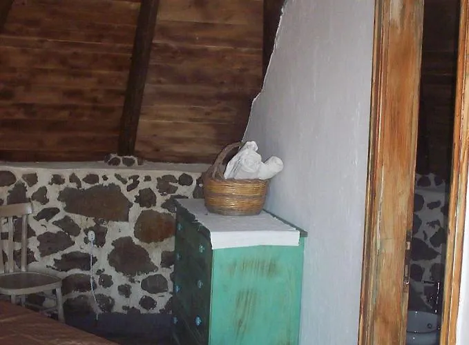 Otel Ovile Juanne Loddo 3*